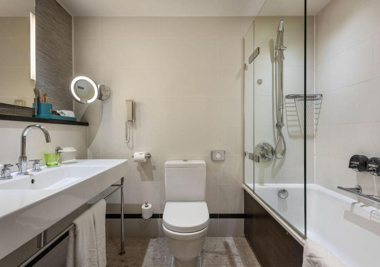 Executive King Room